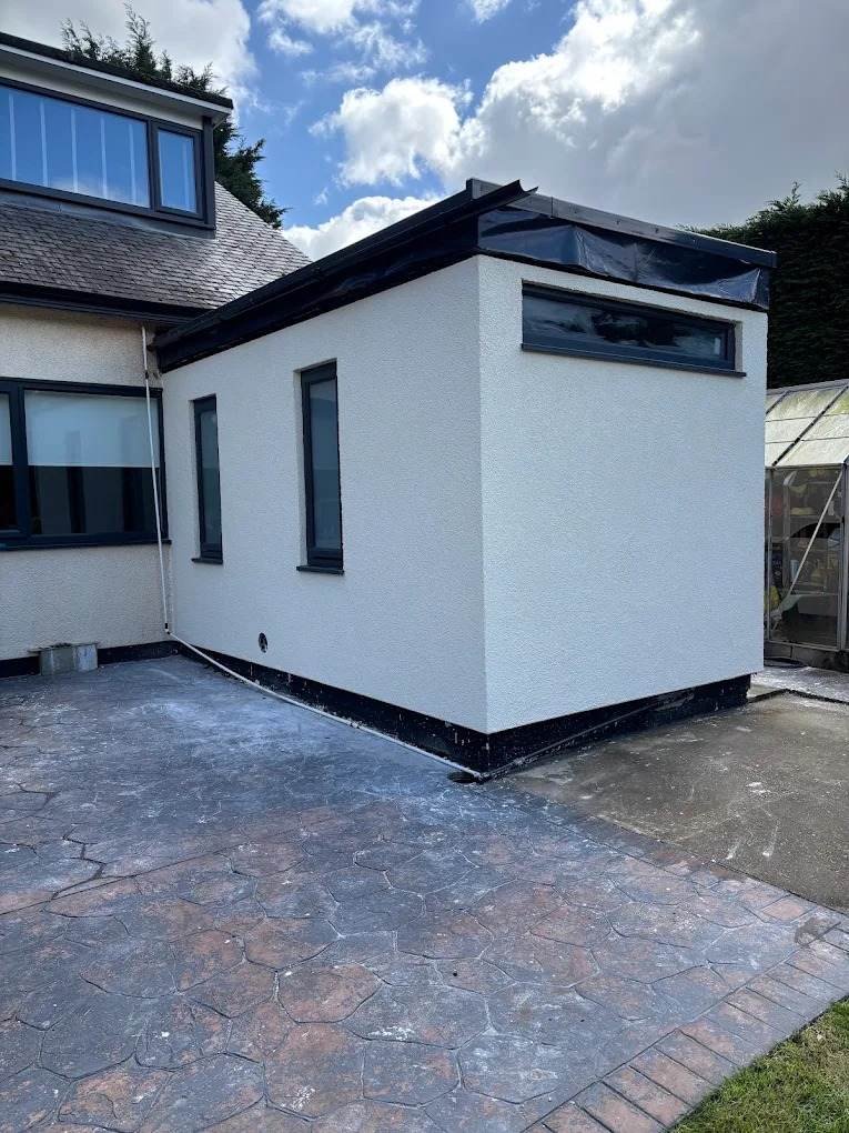 Insulated render system on a single storey extension in East Yorkshire